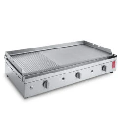 Plancha Gaz Chef 80 Lisse Rainurée - Planet -Équipement De Barbecue plancha gaz planet chef 80 lisse rainuree 8033945788858 3